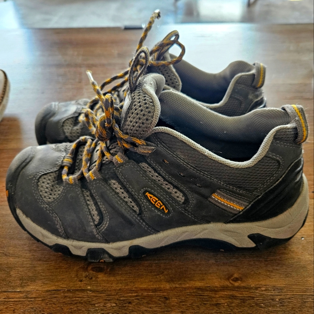 KEEN Kids Hiker Shoes 7